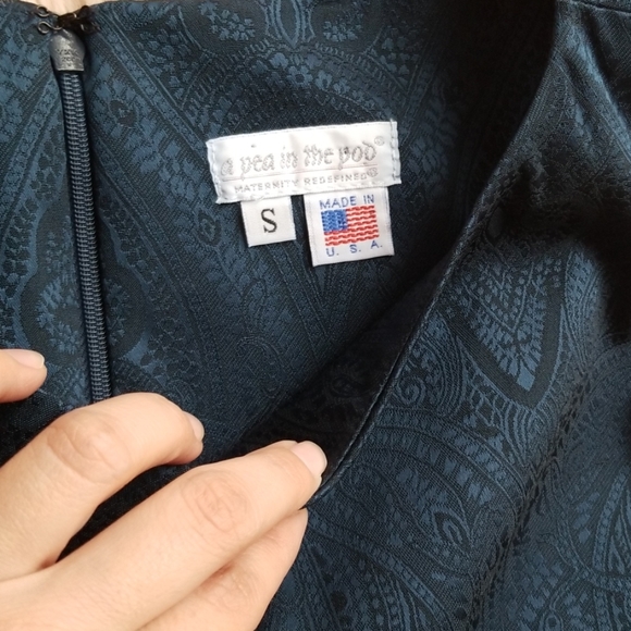 A Pea In The Pod Size Small 2 Piece Maternity Suit - Picture 4 of 8